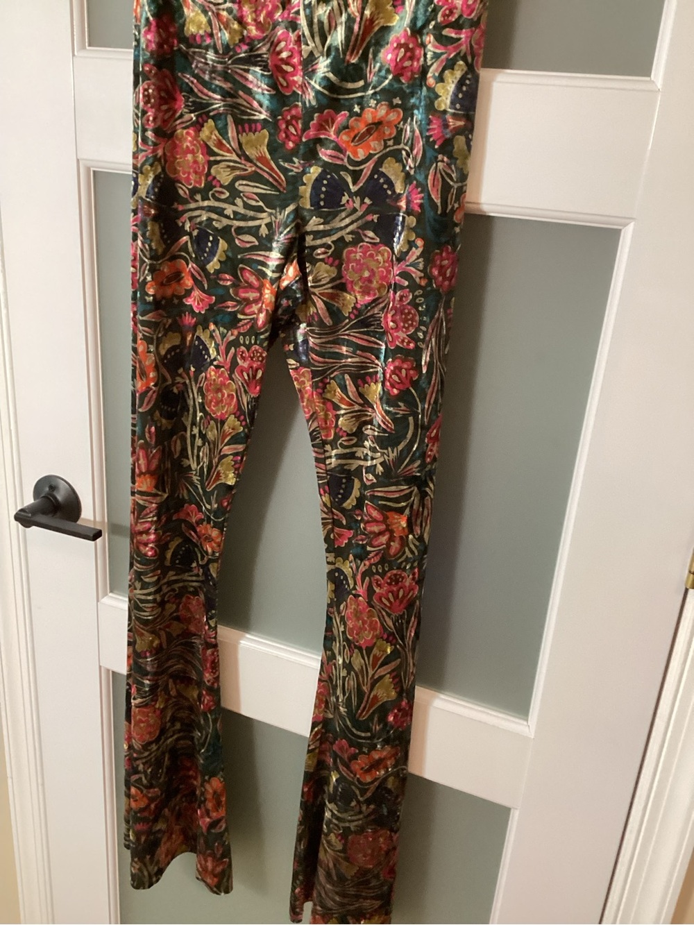 Natural Life Velvet Floral Bootcut Lounge Pants High Rise Stretchy - M - NWT! - Picture 3 of 12